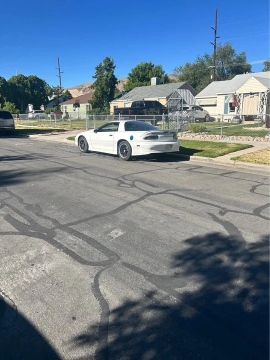 1997 Chevrolet Camaro 4th Gen - Image 4 of 7
