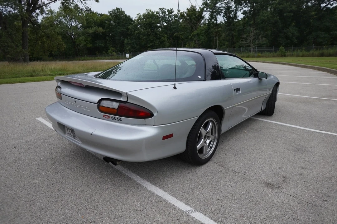 1997 Chevrolet Camaro SS 4th Gen - Image 5 of 21