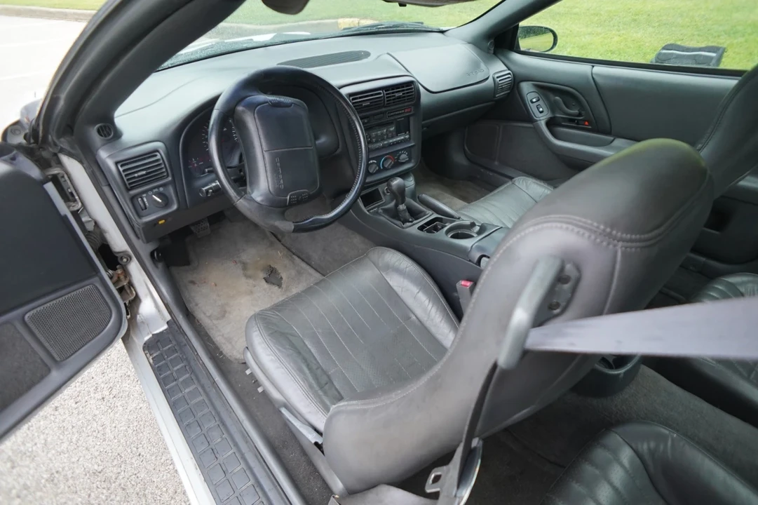 1997 Chevrolet Camaro SS 4th Gen - Image 17 of 21