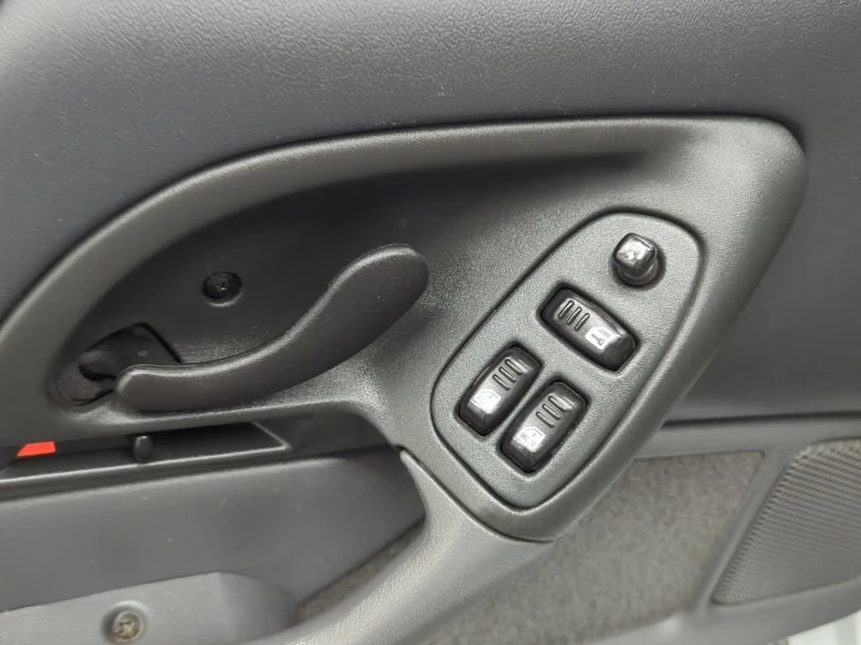 1997 Chevrolet Camaro - Image 11 of 23