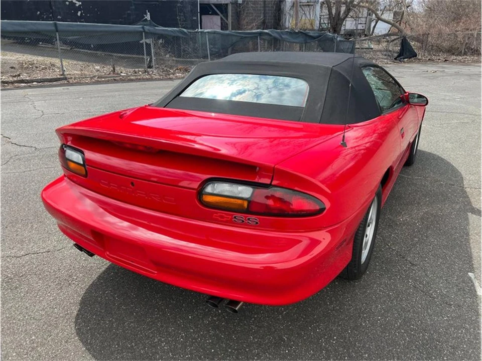 1997 Chevrolet Camaro SS 4th Gen - Image 26 of 31