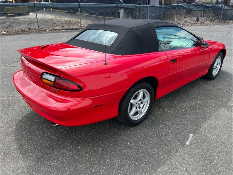 1997 Chevrolet Camaro SS 4th Gen - Image 27 of 31