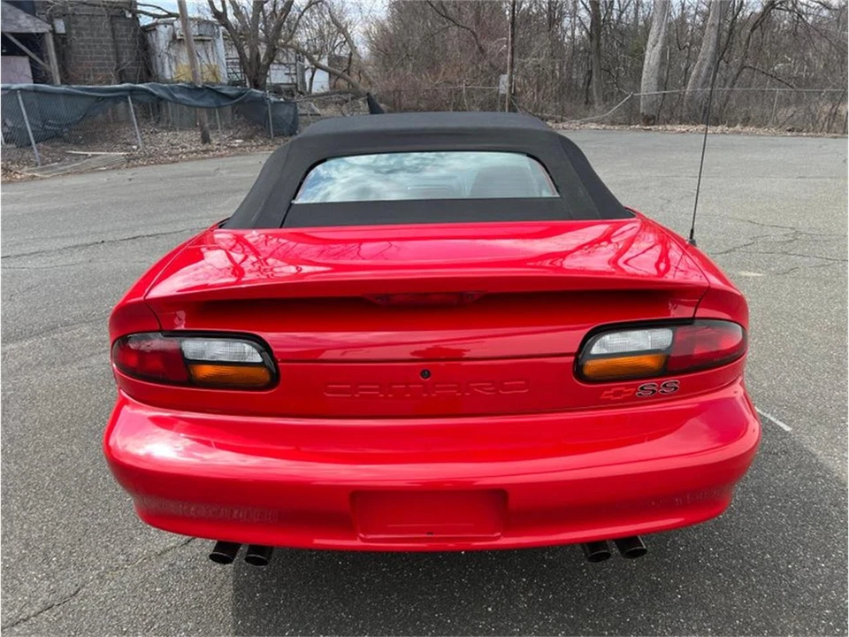 1997 Chevrolet Camaro SS 4th Gen - Image 23 of 31