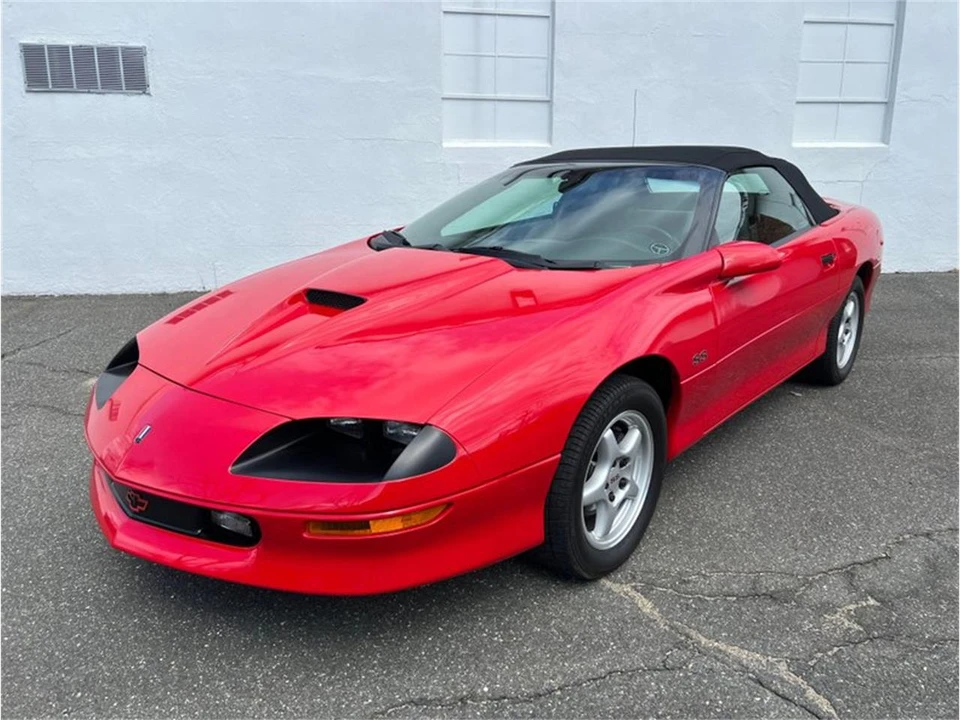 1997 Chevrolet Camaro SS 4th Gen - Image 10 of 31