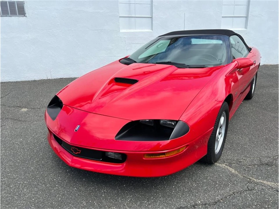 1997 Chevrolet Camaro SS 4th Gen - Image 11 of 31