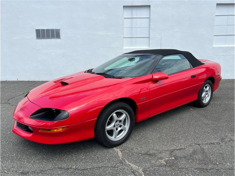 1997 Chevrolet Camaro SS 4th Gen - Image 4 of 14