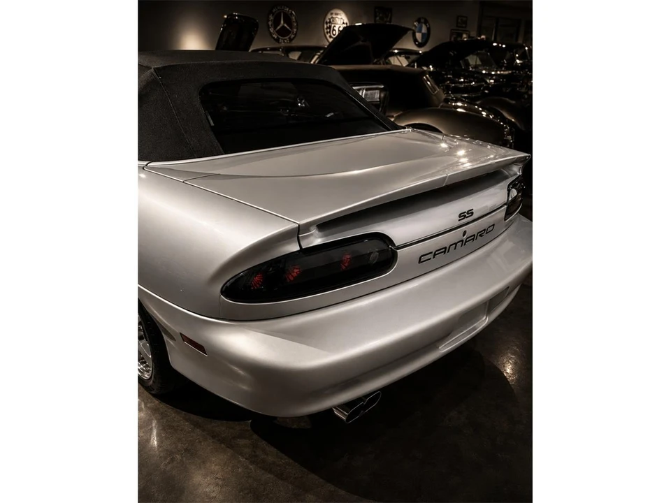 1997 Chevrolet Camaro SS 4th Gen - Image 5 of 9