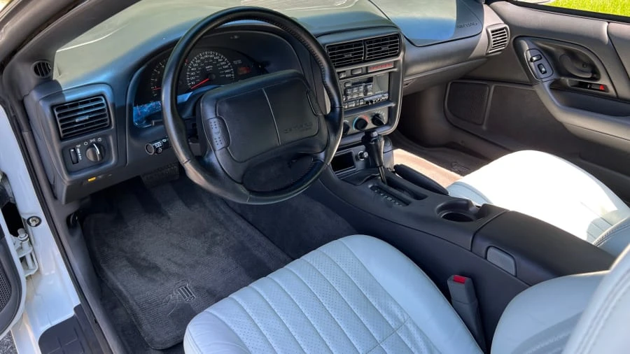 1997 Chevrolet Camaro SS 4th Gen - Image 6 of 17