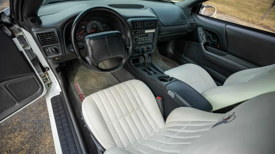 1997 Chevrolet Camaro SS 4th Gen - Image 4 of 26
