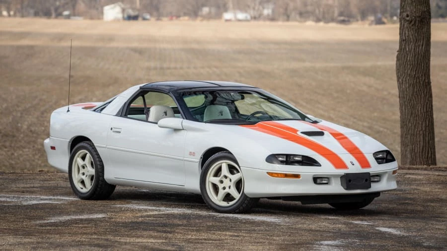 1997 Chevrolet Camaro SS 4th Gen - Image 12 of 26
