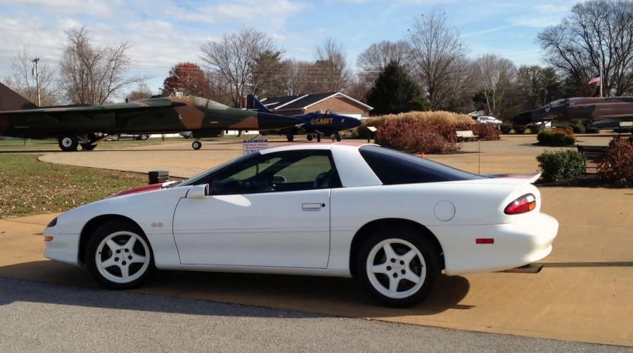 1997 Chevrolet Camaro SS 4th Gen - Image 3 of 9