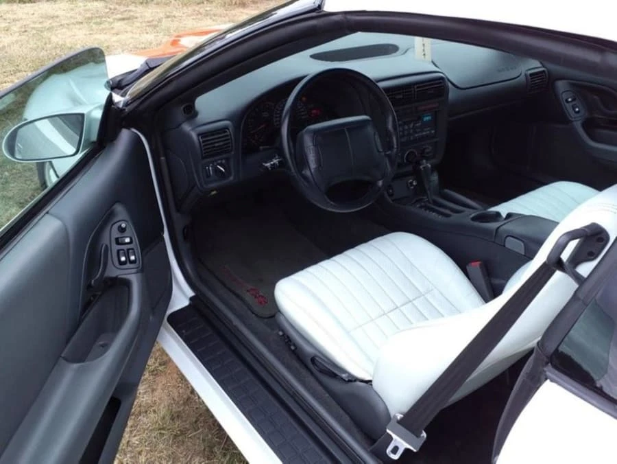 1997 Chevrolet Camaro SS 4th Gen - Image 10 of 17