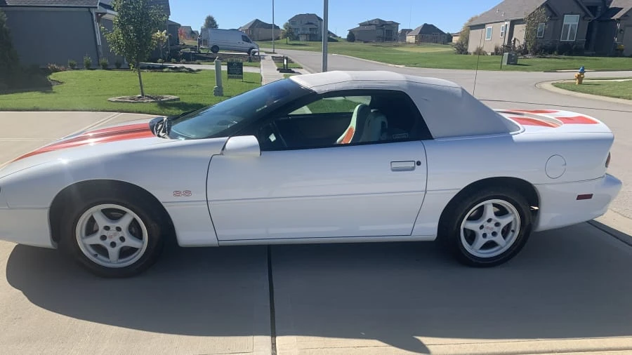 1997 Chevrolet Camaro SS 4th Gen - Image 19 of 23