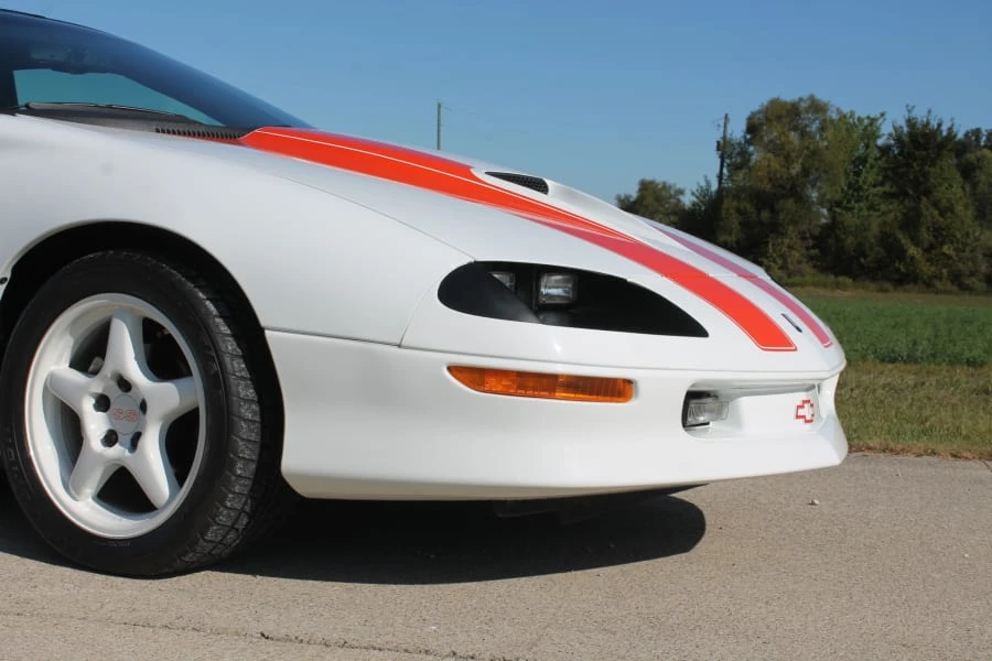 1997 Chevrolet Camaro SS 4th Gen - Image 17 of 31