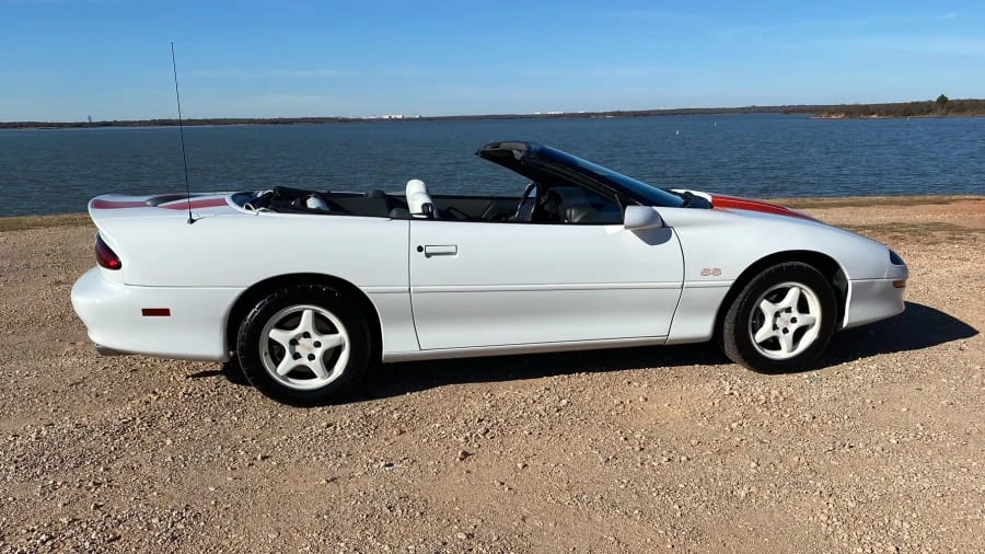 1997 Chevrolet Camaro SS 4th Gen - Image 2 of 12
