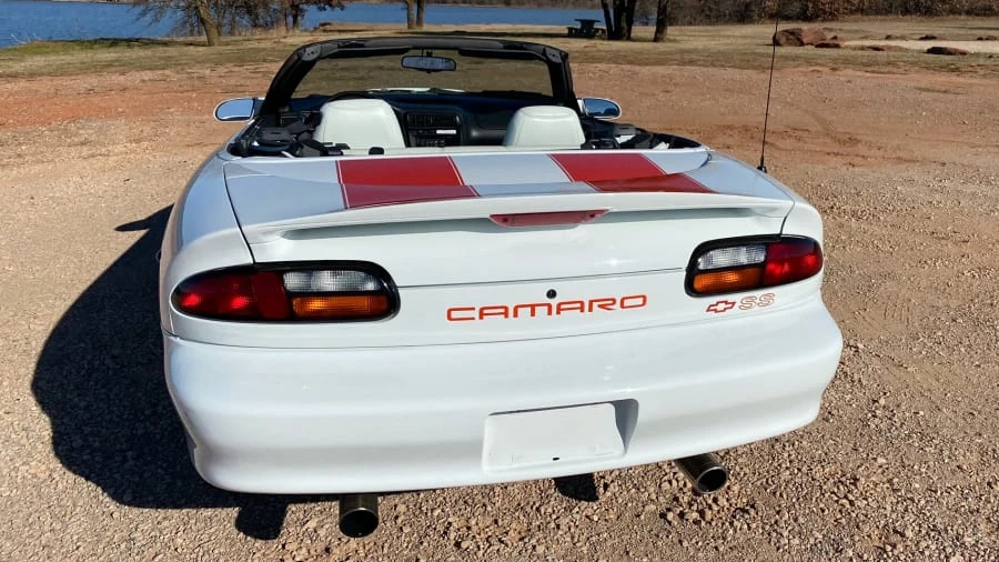1997 Chevrolet Camaro SS 4th Gen - Image 11 of 12