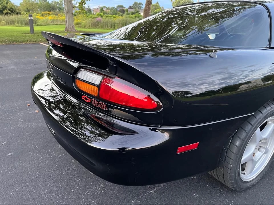 1997 Chevrolet Camaro SS 4th Gen - Image 6 of 18