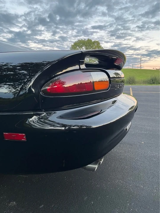 1997 Chevrolet Camaro SS 4th Gen - Image 7 of 18