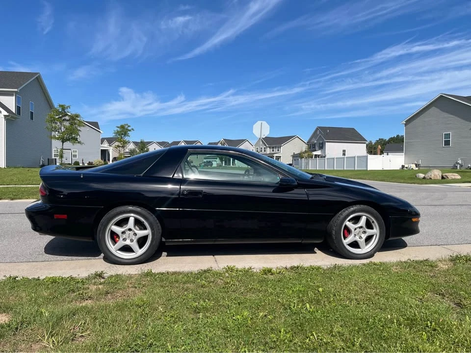 1997 Chevrolet Camaro SS 4th Gen - Image 2 of 18