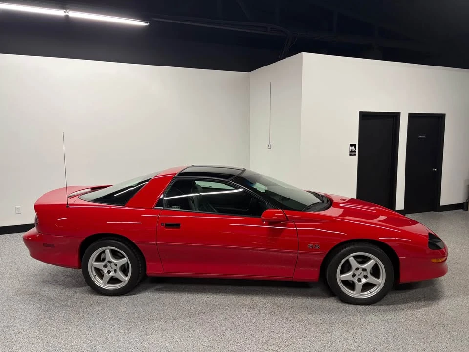 1997 Chevrolet Camaro SS 4th Gen - Image 2 of 20