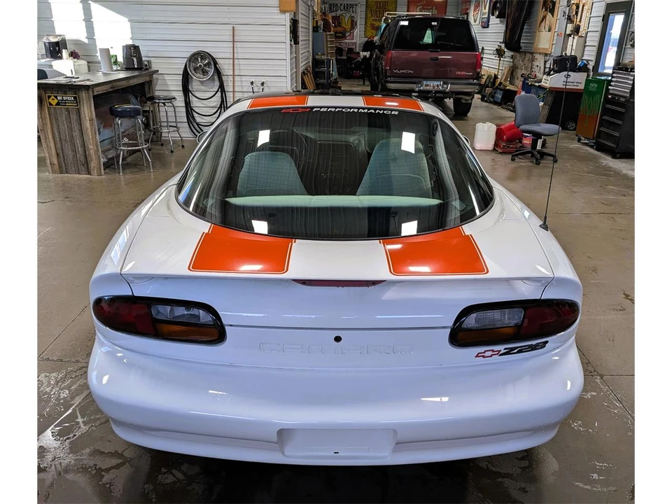 1997 Chevrolet Camaro Z28 4th Gen - Image 5 of 9
