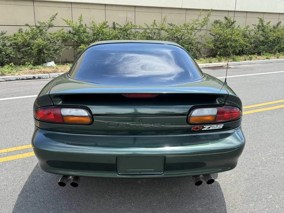 1997 Chevrolet Camaro Z28 4th Gen - Image 4 of 18
