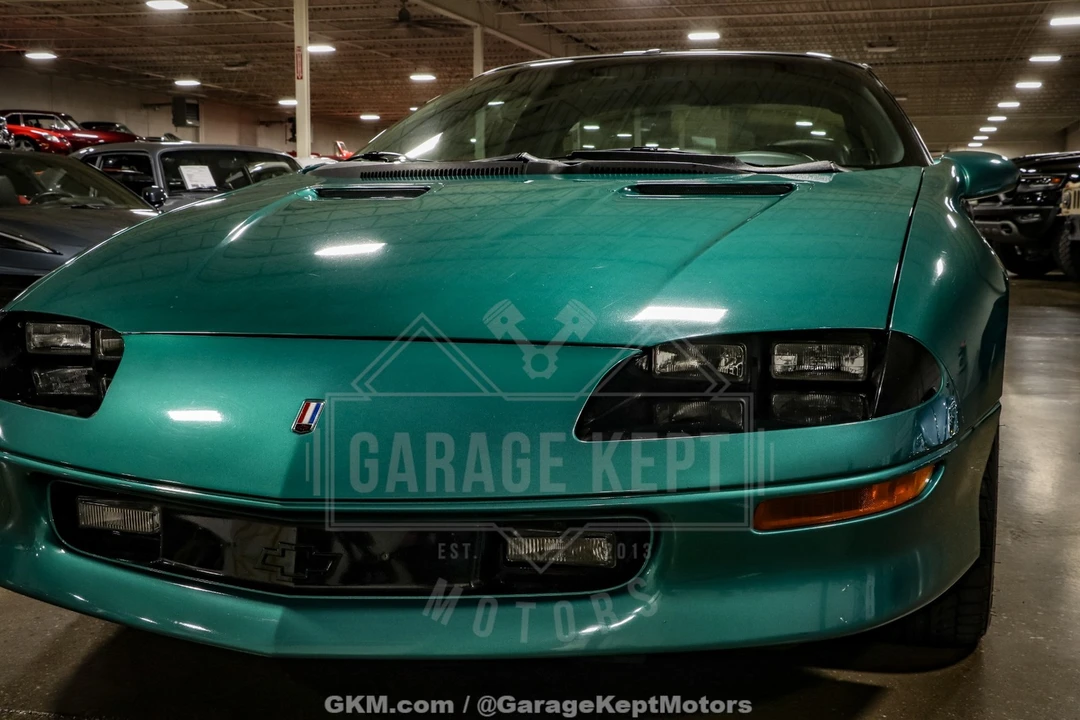 1997 Chevrolet - Image 20 of 31