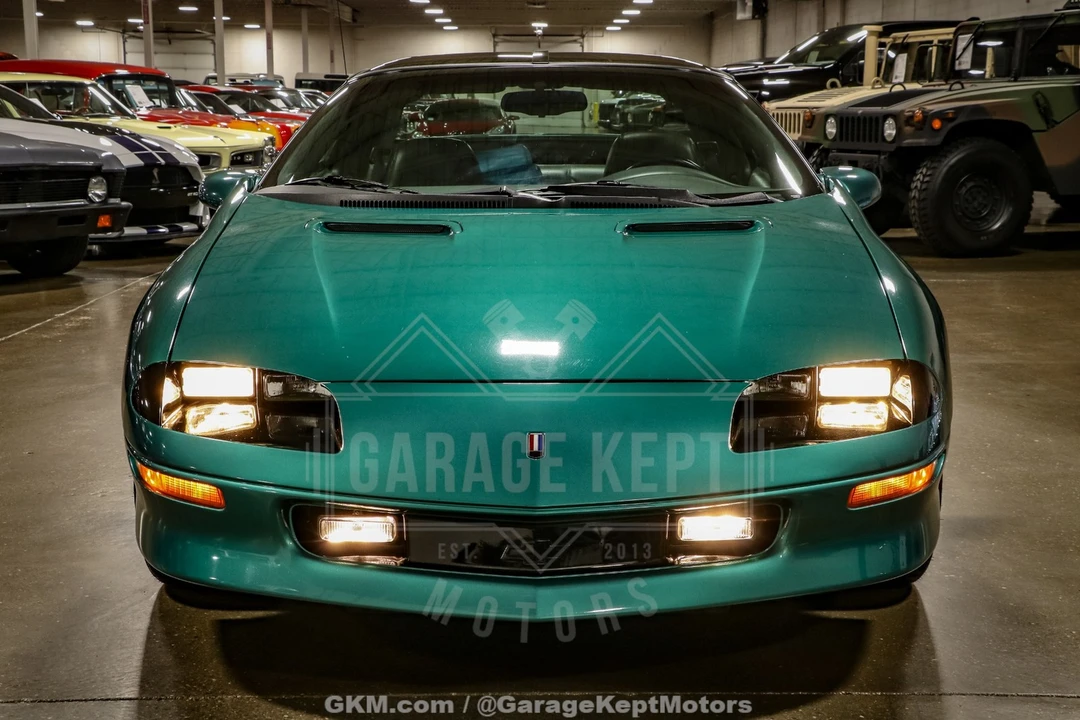 1997 Chevrolet - Image 22 of 31