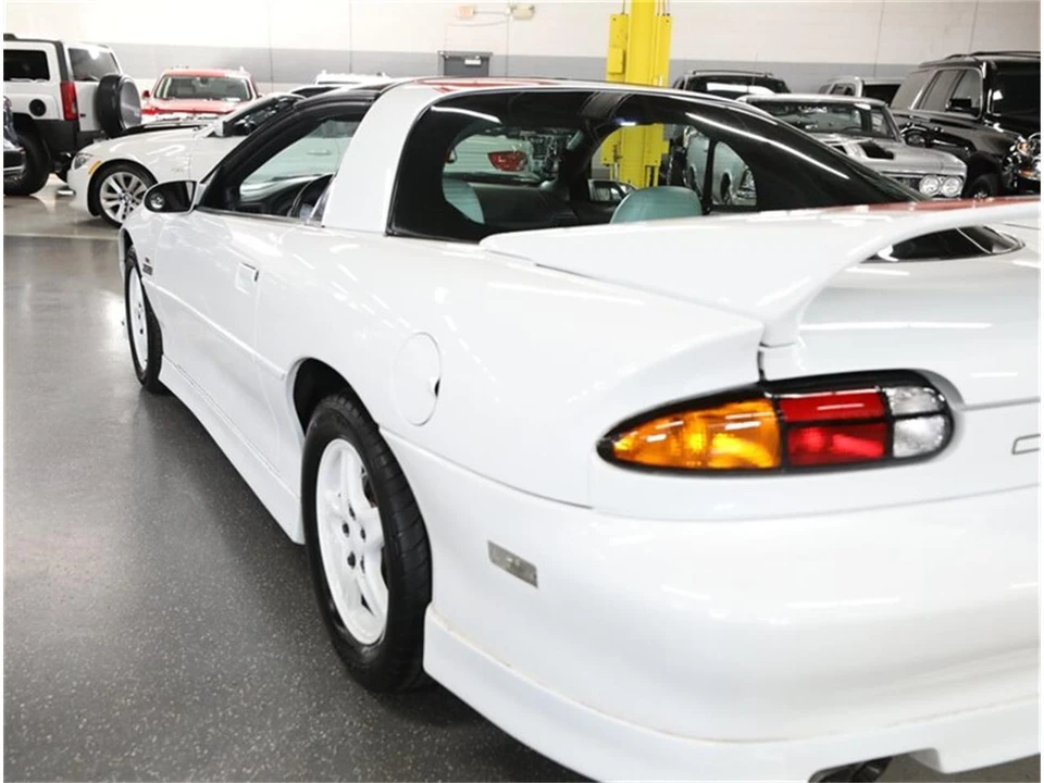 1997 Chevrolet Camaro Z28 4th Gen - Image 21 of 31