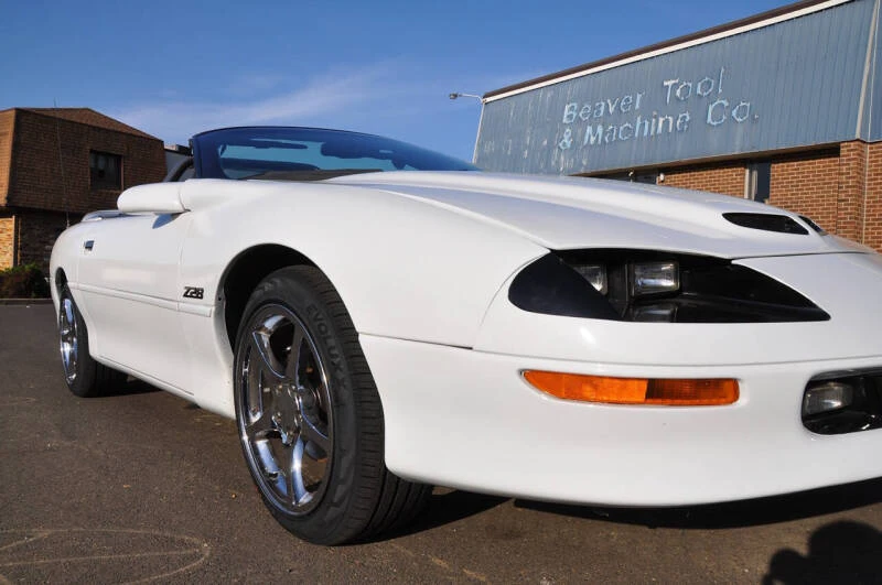 1997 Chevrolet Camaro Z28 4th Gen - Image 5 of 28