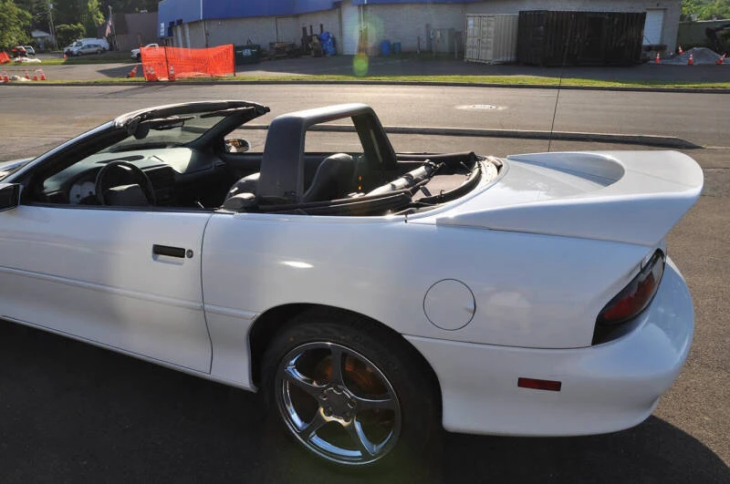 1997 Chevrolet Camaro Z28 4th Gen - Image 11 of 28