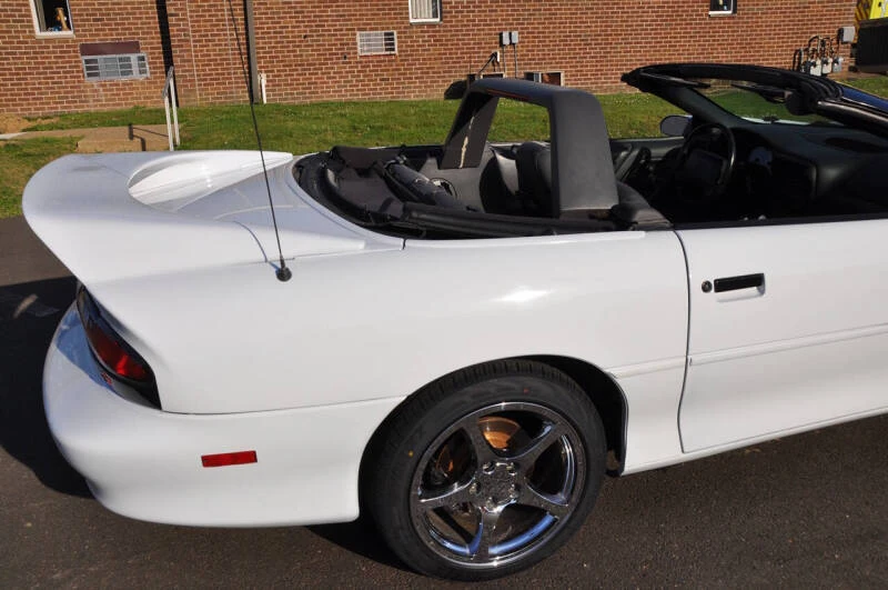 1997 Chevrolet Camaro Z28 4th Gen - Image 14 of 28
