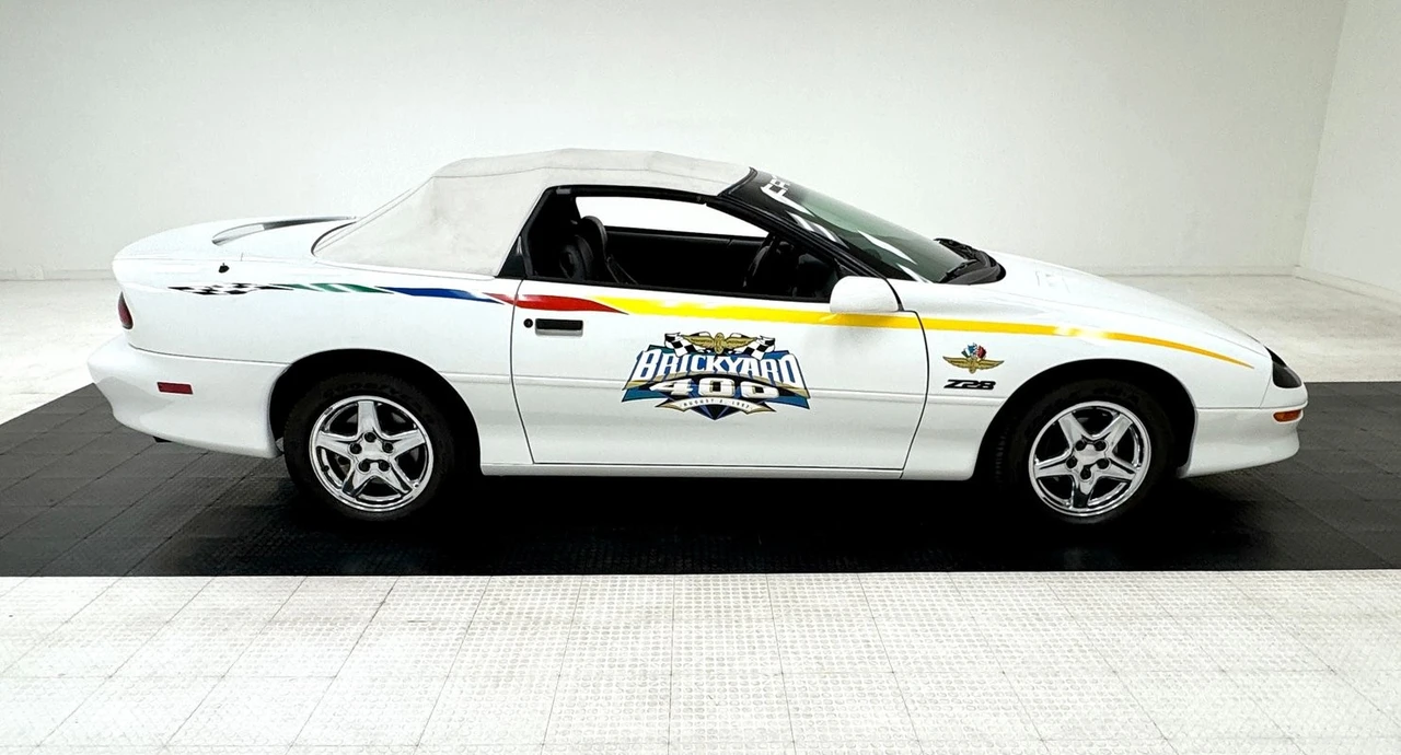 1997 Chevrolet Camaro Z28 4th Gen - Image 9 of 31