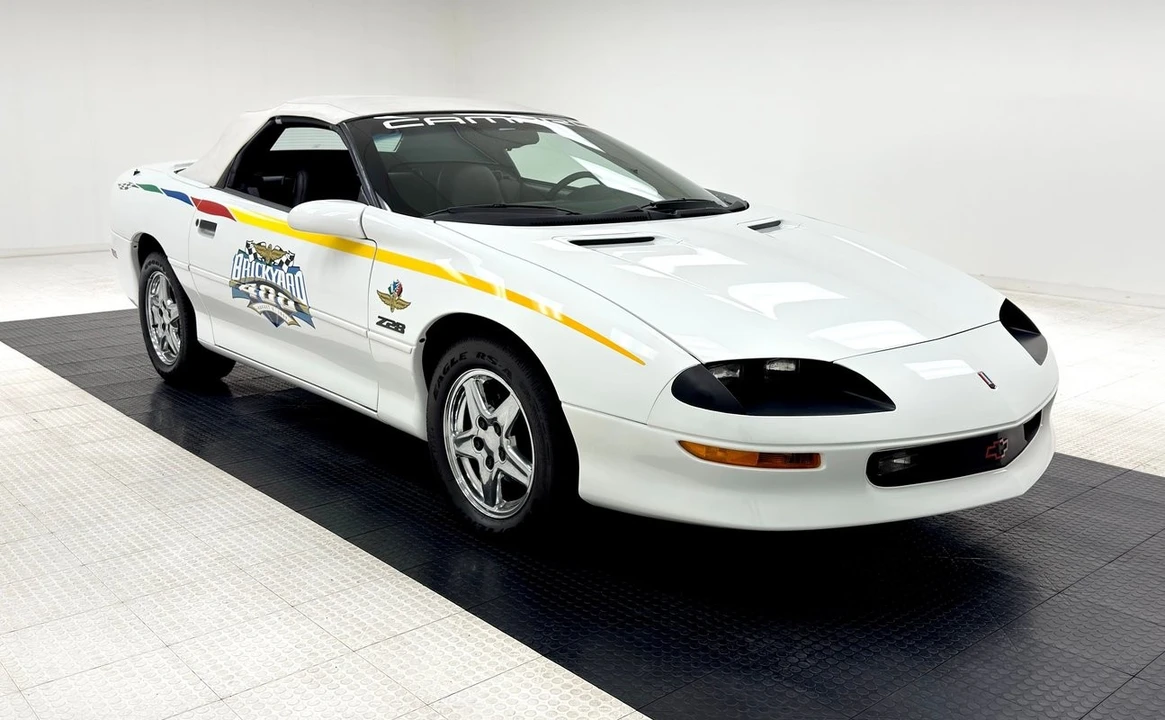 1997 Chevrolet Camaro Z28 4th Gen - Image 10 of 31