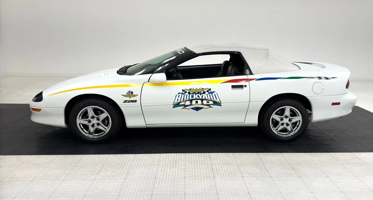 1997 Chevrolet Camaro Z28 4th Gen - Image 3 of 31