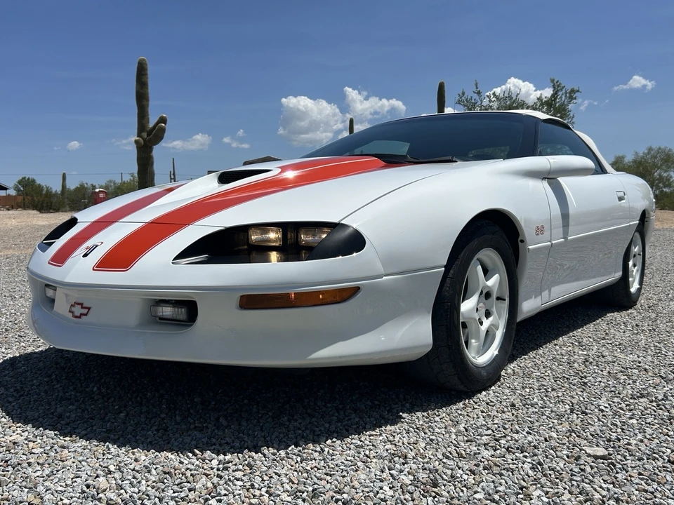 1997 Chevrolet Camaro Z28 4th Gen - Image 2 of 28