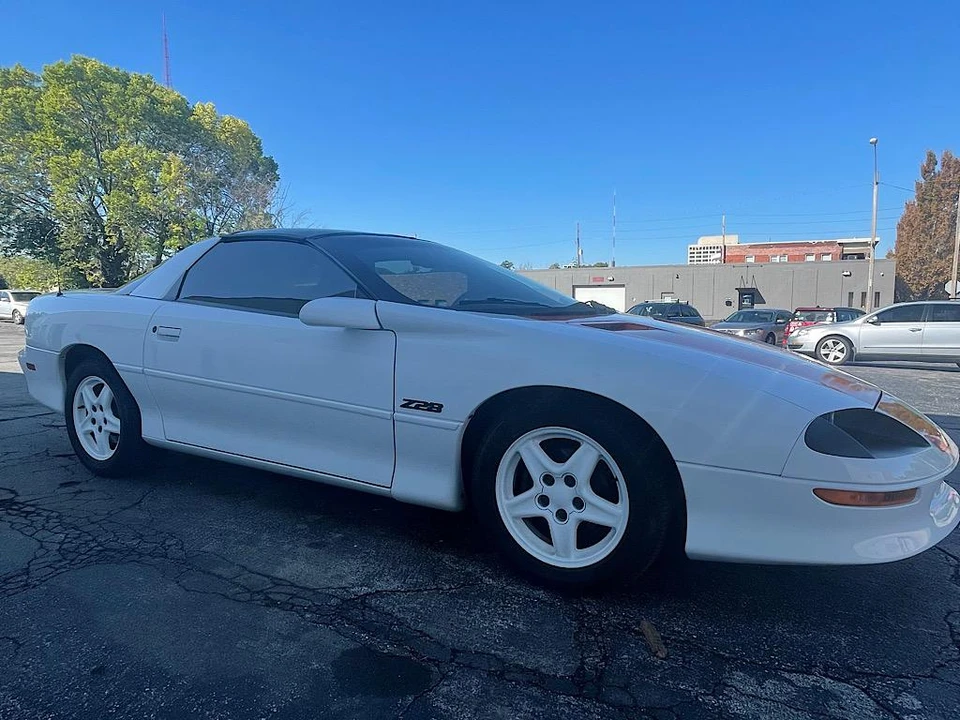 1997 Chevrolet Camaro Z28 4th Gen - Image 17 of 23