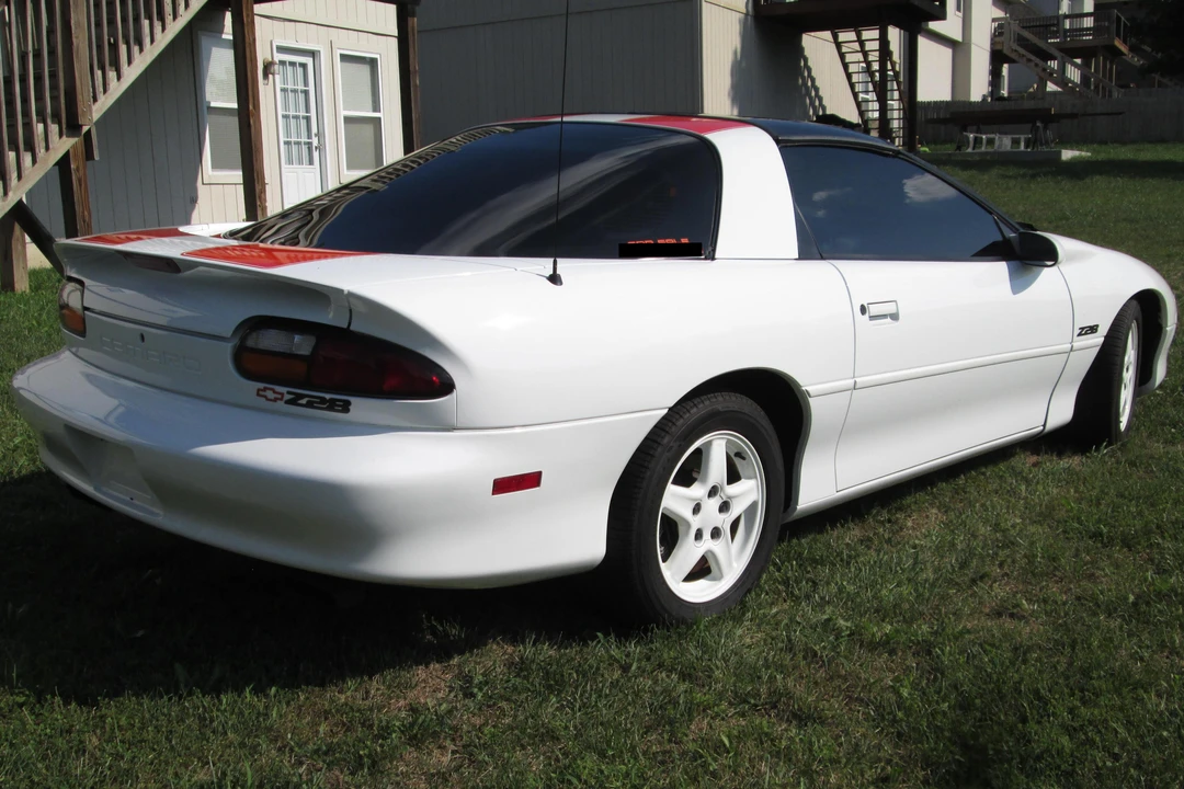 1997 Chevrolet Camaro Z28 4th Gen - Image 4 of 23