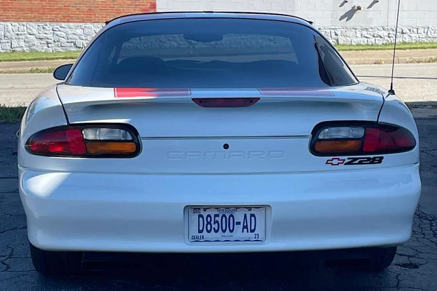 1997 Chevrolet Camaro Z28 4th Gen - Image 10 of 23