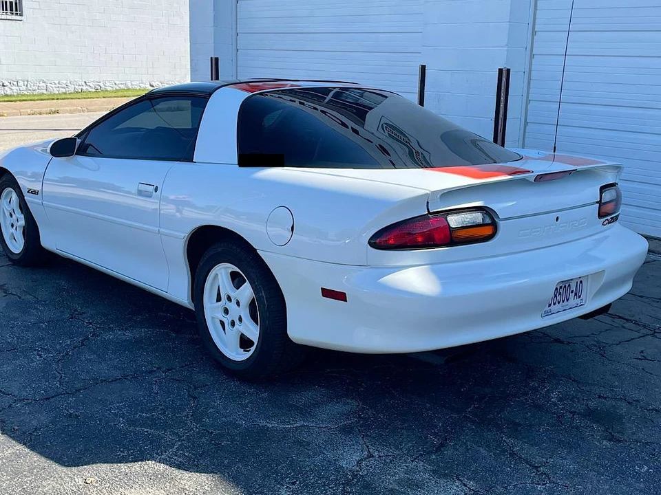 1997 Chevrolet Camaro Z28 4th Gen - Image 9 of 23