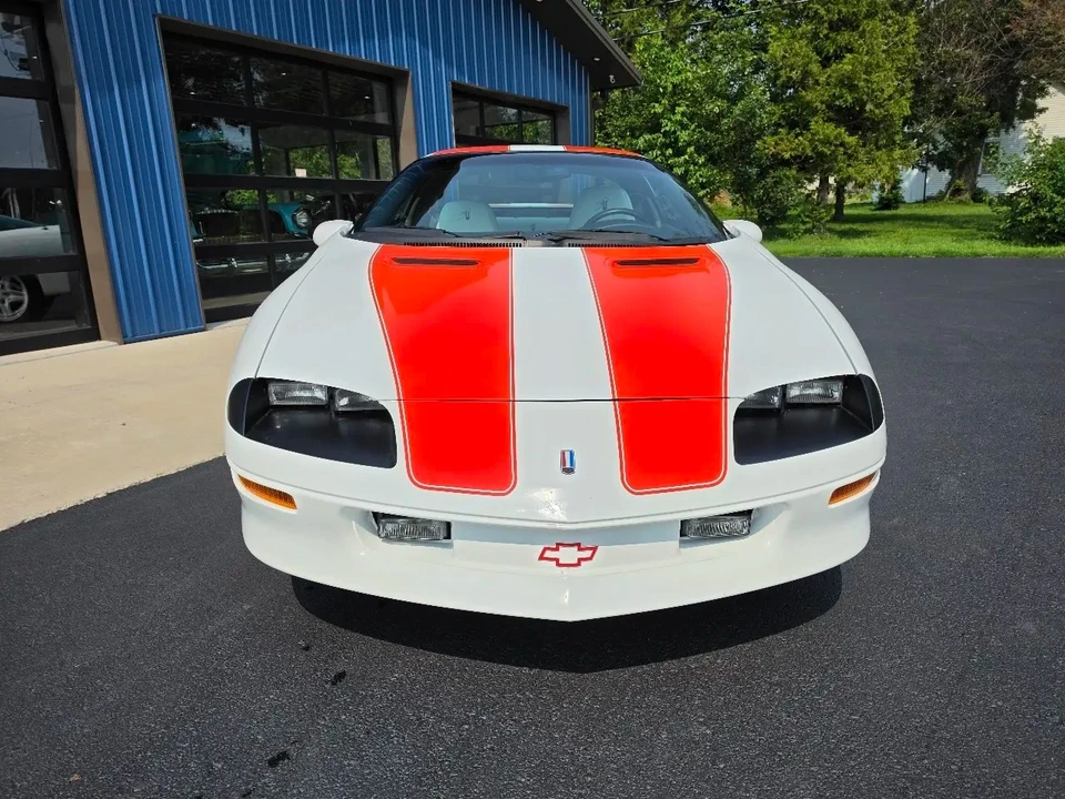1997 Chevrolet Camaro Z28 4th Gen - Image 9 of 31