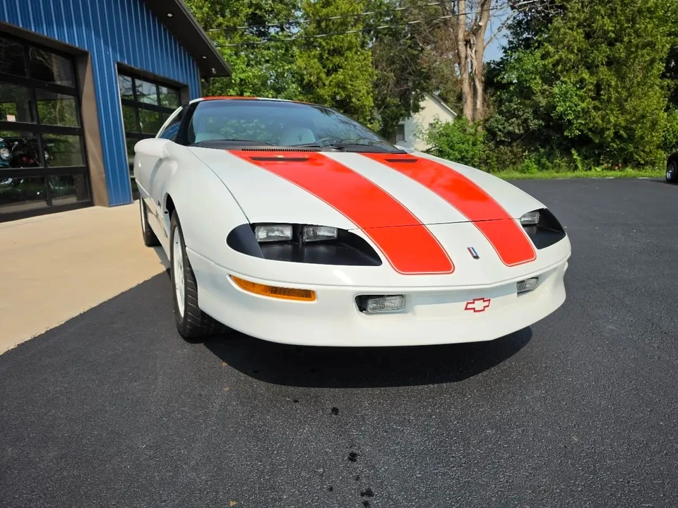 1997 Chevrolet Camaro Z28 4th Gen - Image 23 of 31