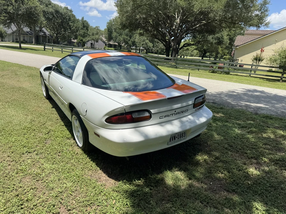 1997 Chevrolet Camaro Z28 4th Gen - Image 15 of 31