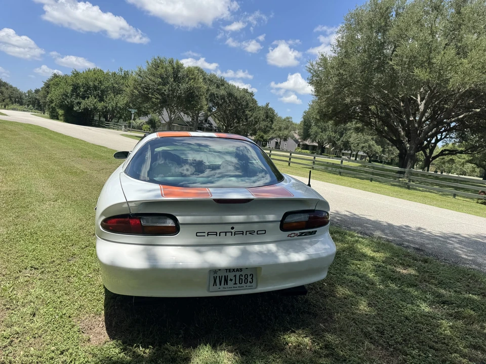 1997 Chevrolet Camaro Z28 4th Gen - Image 17 of 31