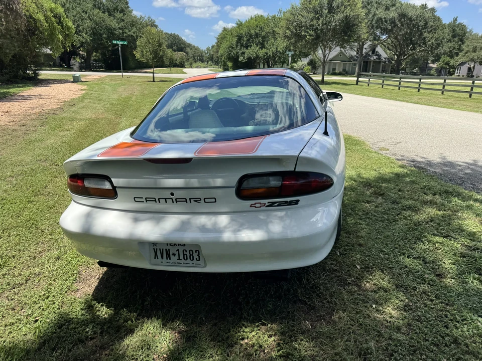 1997 Chevrolet Camaro Z28 4th Gen - Image 19 of 31