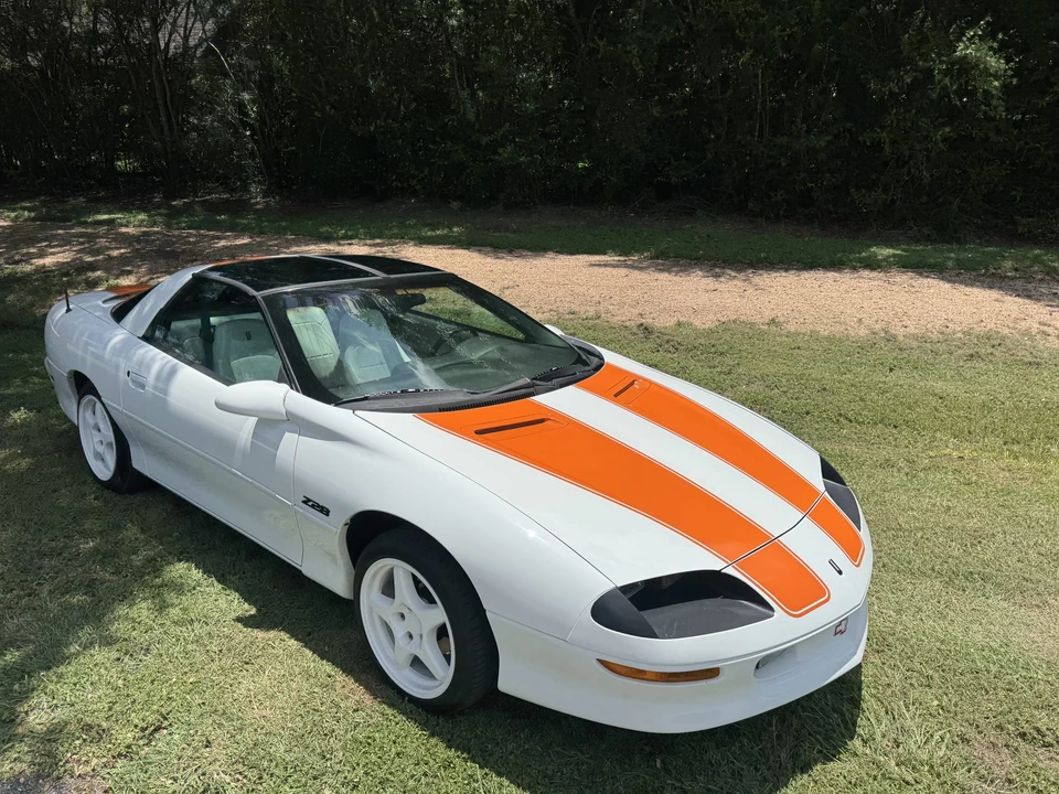 1997 Chevrolet Camaro Z28 4th Gen - Image 24 of 31