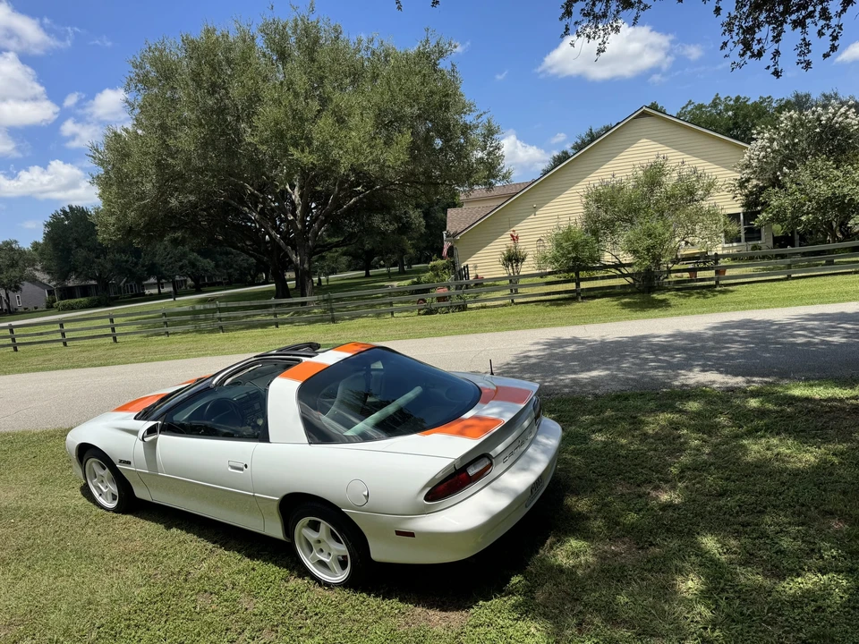 1997 Chevrolet Camaro Z28 4th Gen - Image 12 of 31