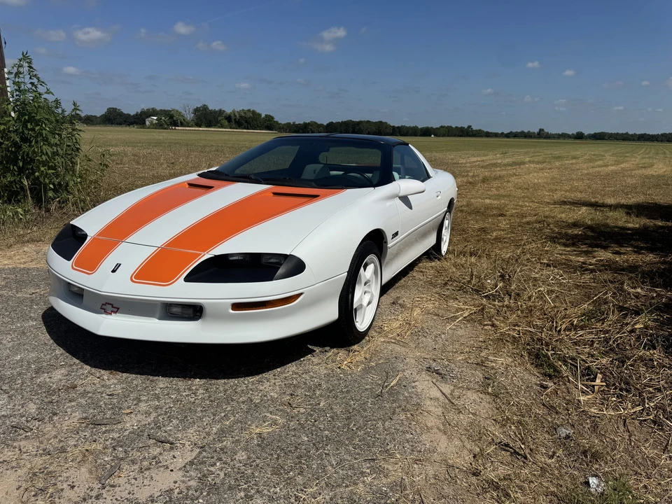 1997 Chevrolet Camaro Z28 4th Gen - Image 4 of 31
