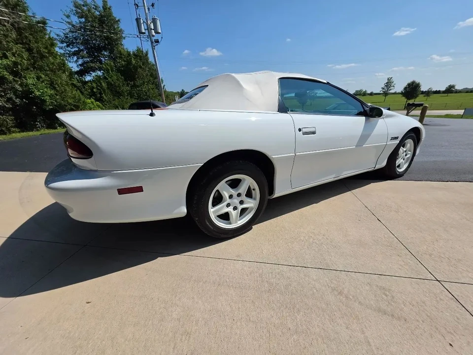 1997 Chevrolet Camaro Z28 4th Gen - Image 16 of 31