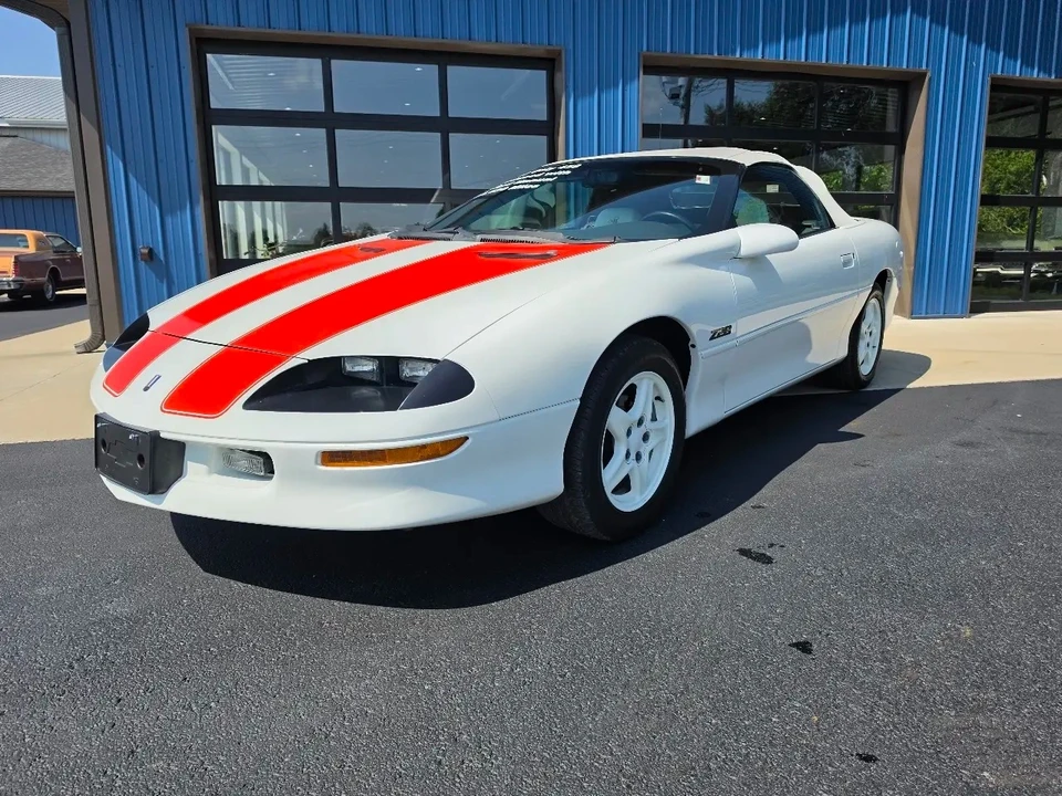 1997 Chevrolet Camaro Z28 4th Gen - Image 3 of 31